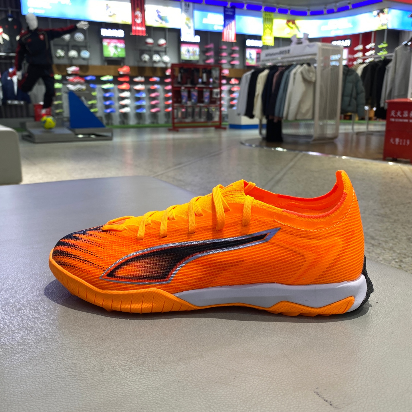 PUMA彪马TF碎钉TF中端足球鞋