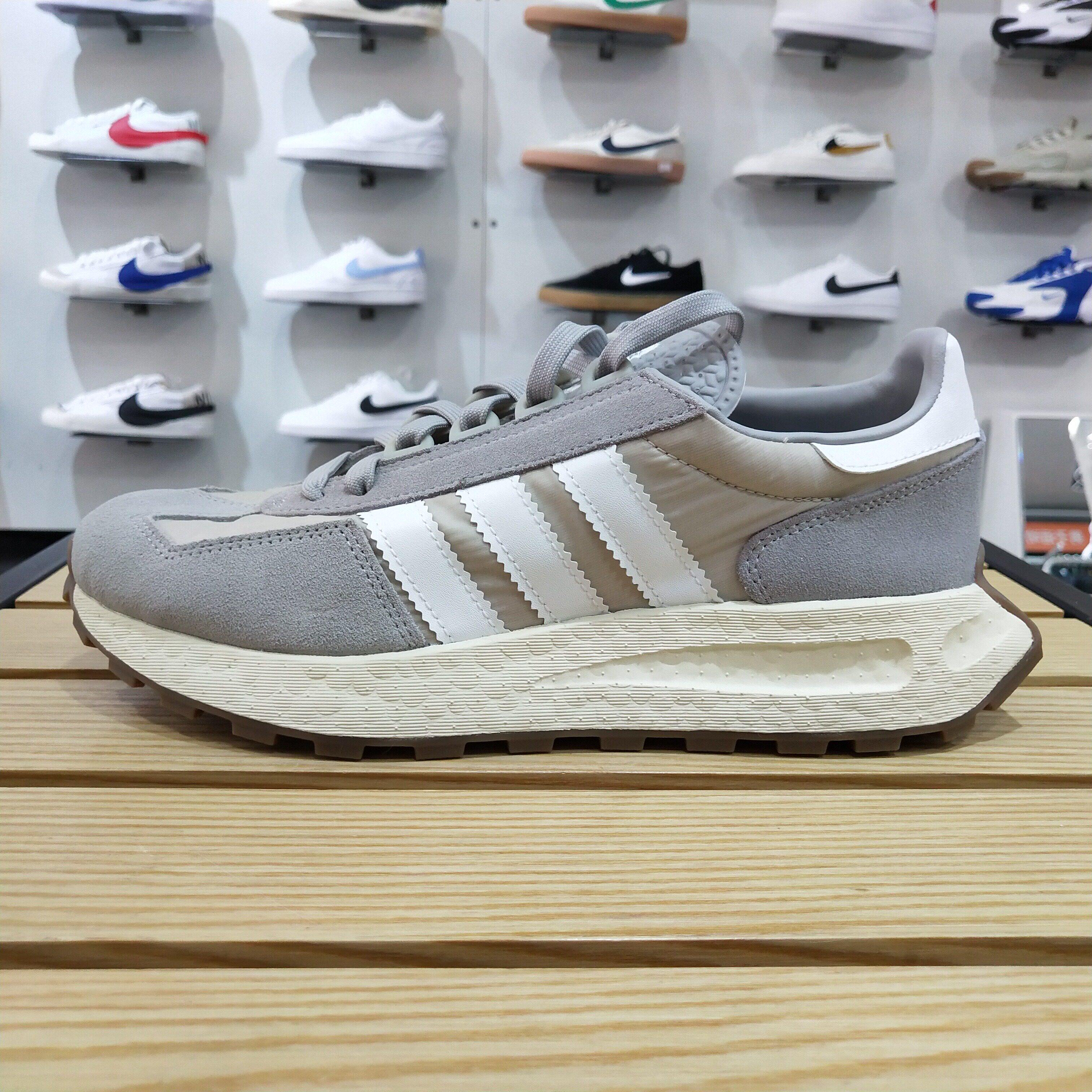 Adidas阿迪达斯三叶草男女鞋RETROPYE5复古运动休闲跑步鞋Q47101 - 实物图