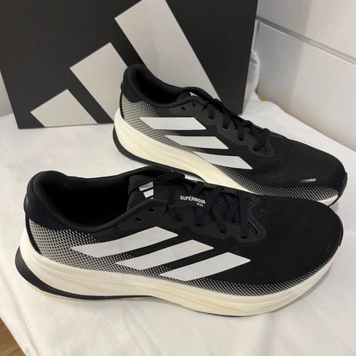 Adidas阿迪达斯Supernova2跑步鞋
