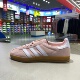 Adidas阿迪达斯三叶草女子Gazelle复古粉色T头德训鞋 板鞋 IH5484