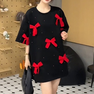 加肥加大黑色蝴蝶结短袖T恤女圆领洋气太空棉中长款上衣潮酷女装