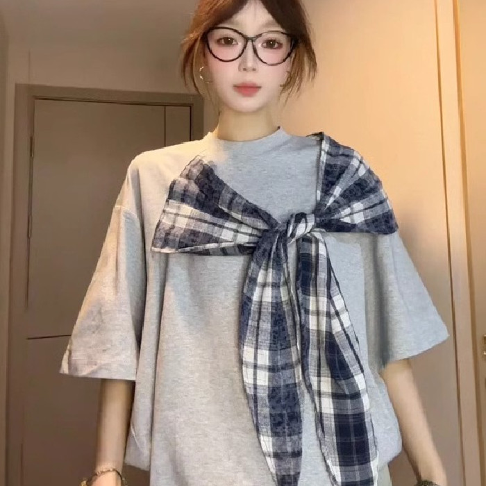 时尚夏季纯欲气质穿搭拼接卫衣女