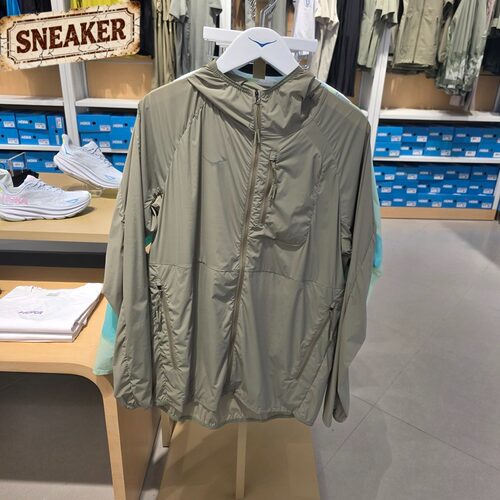 HOKA OneOne男子春夏干爽舒适透气轻量户外运动外套防晒衣1174194
