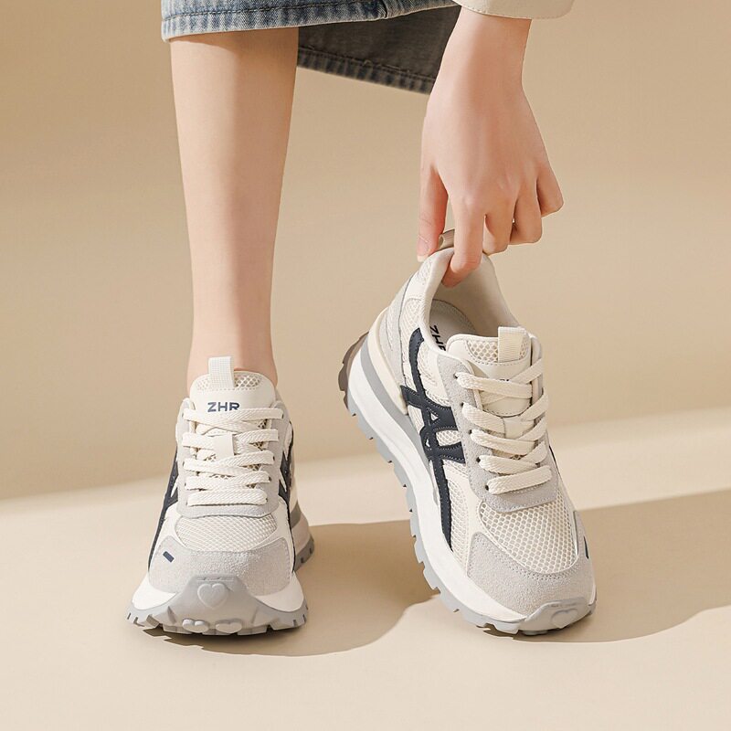 zhr则则跟高7cm内增高德训鞋女春新款舒适透气百搭休闲运动阿甘鞋