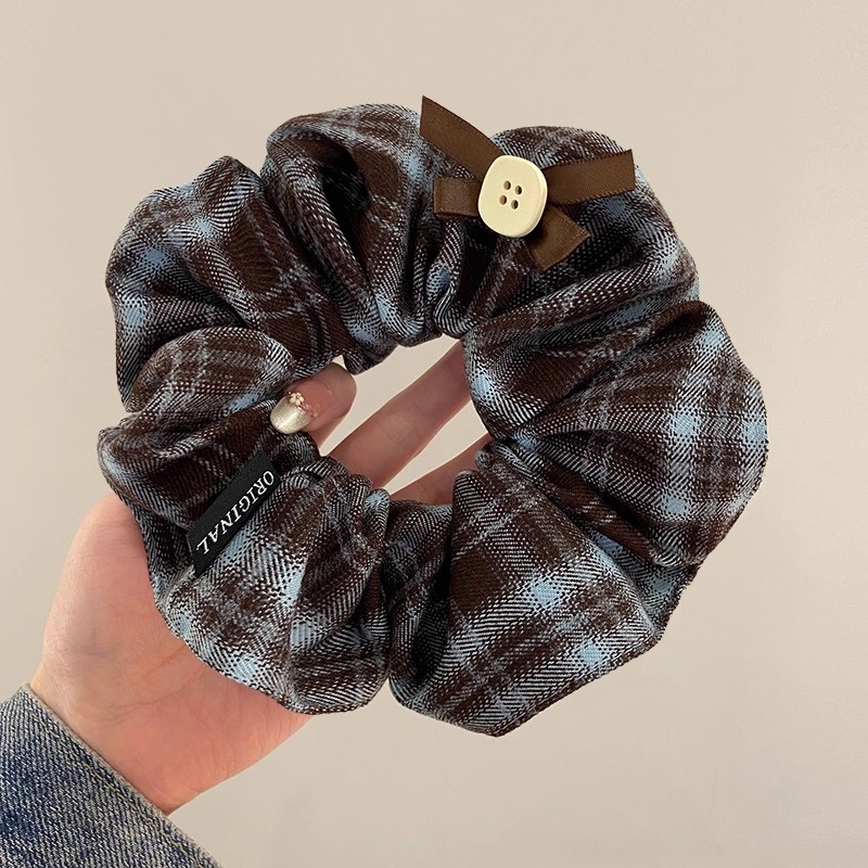 英伦风格纹纽扣大肠发圈秋冬少女