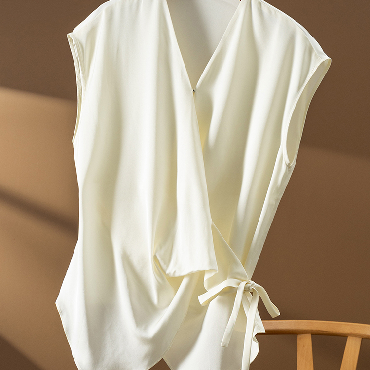 ¥399 秒! 法G优雅收腰V领包肩袖真丝衬衫女春上7号52B6