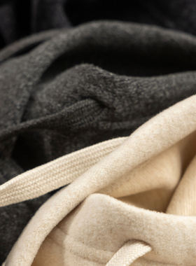 H春上7号 软乎乎 法D太舒服小马温暖休闲连帽卫衣女03G0 特