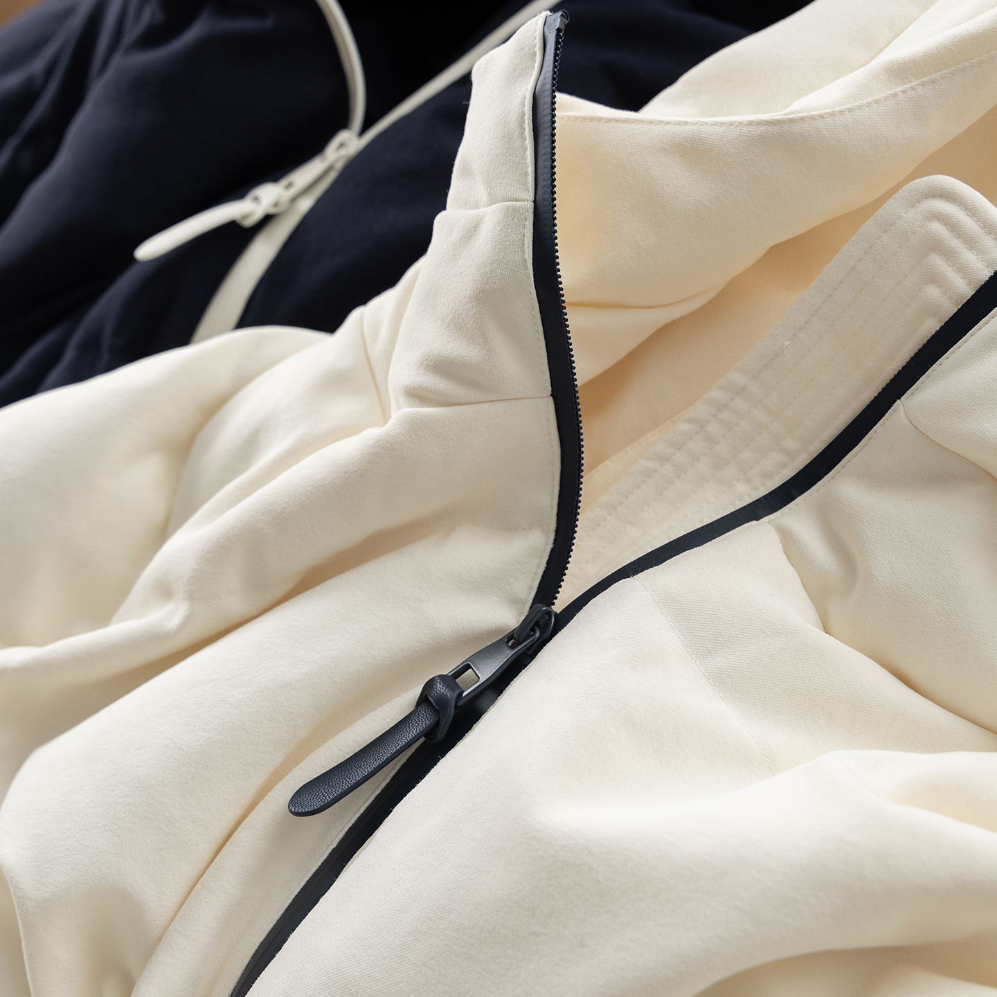 法柜W+鼎笈牛货90鹅绒连帽羽绒服