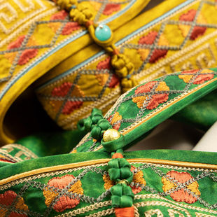 H春上7号 贵气奢华 改良新中式含真丝苗绣绣花宽松外套D女91F4