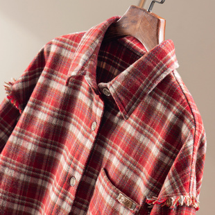 D女67F1 法柜复古宽松毛须边圆弧摆加厚衬衫 特 秋冬红格 H春上7号