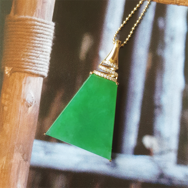 缅甸翡翠吊坠天然翡翠无事牌吊坠