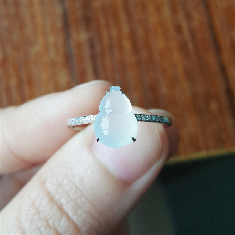 缅甸翡翠戒指冰种翡翠葫芦戒指