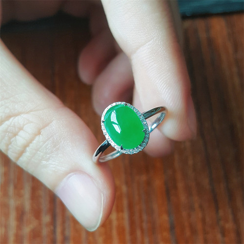 缅甸翡翠戒指冰种翡翠蛋面戒指