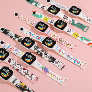 卡通彩印高颜值学生LED电子手表方形按键彩虹数字运动手表 新款