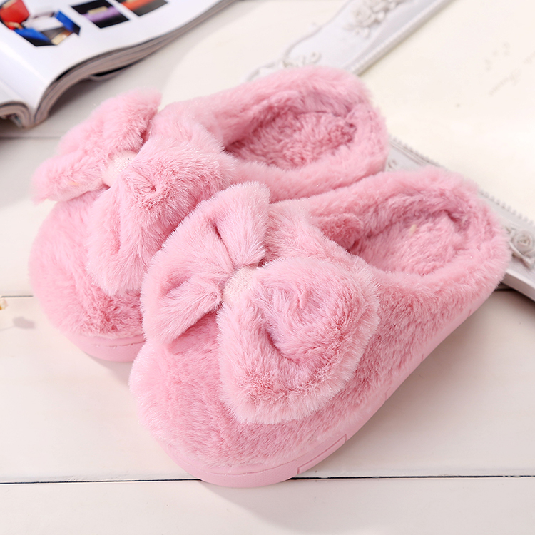 Chaussons enfants en suède pour hiver - semelle caoutchouc - Ref 1004749 Image 1