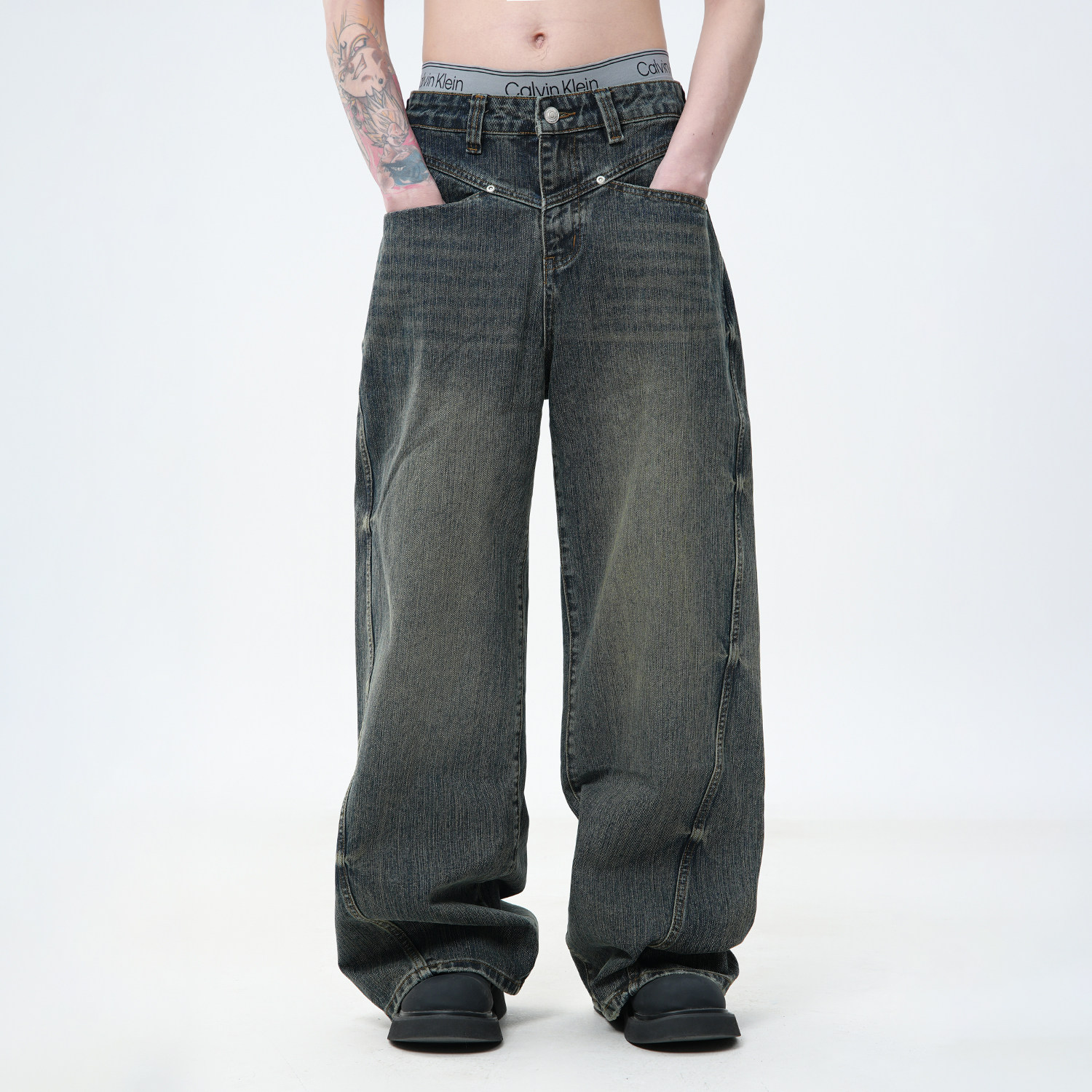 JUMPNEXT复古水洗直筒牛仔裤