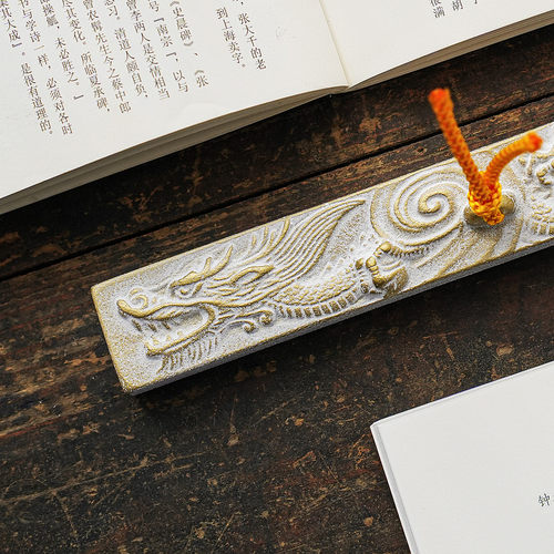 生肖龙年书房摆件镇纸南部铁器