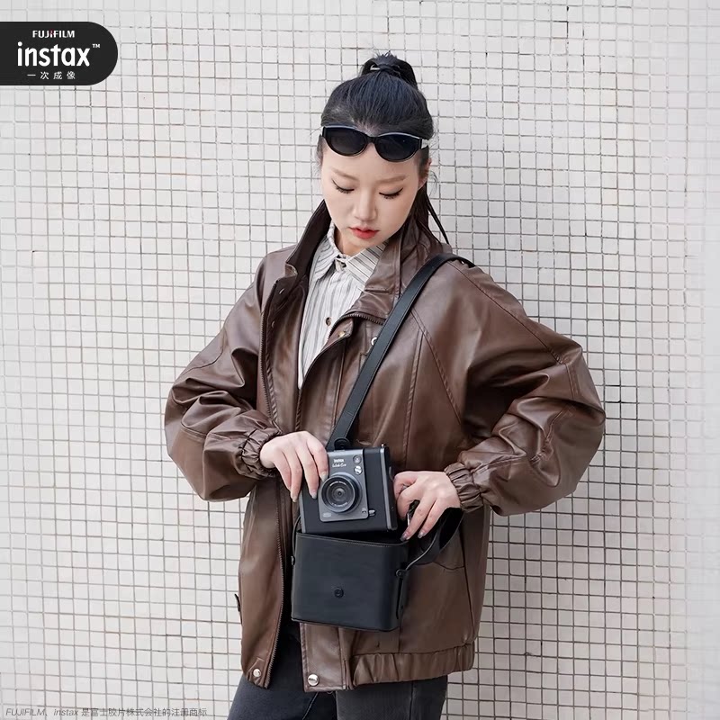 Fujifilm/富士instax一次成像正品 拍立得黑色皮质相机包含肩带wide evo专用相机包