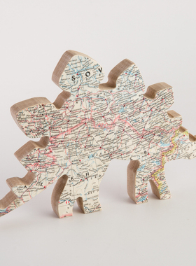 bombus实木剑龙工艺摆件英国原装