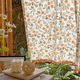 北欧日式半帘棉麻桔子印花门帘入户隔断帘美式田园风窗帘毛球装饰