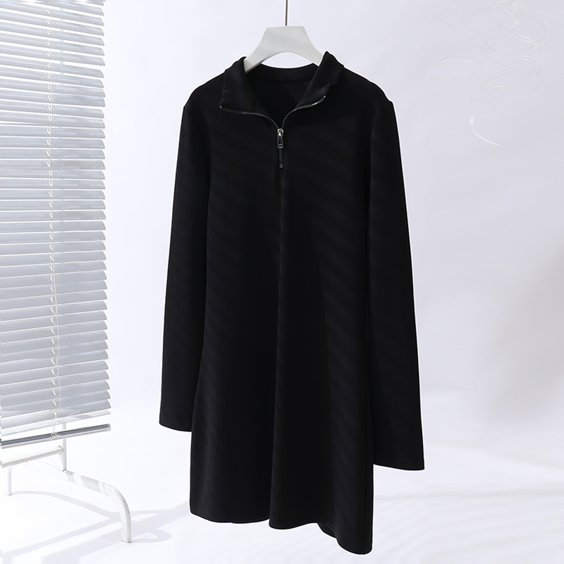 大码宽松黑色立领A字连衣裙