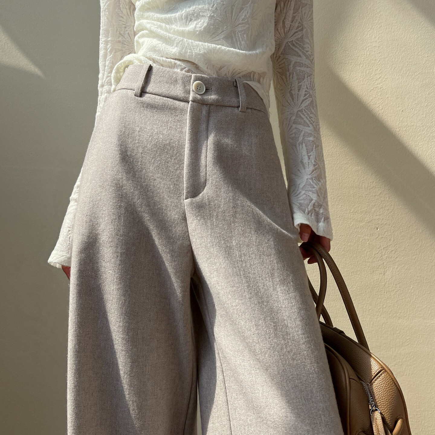 浅灰色轻奢高端阔腿西裤女秋冬微喇垂感显瘦通勤绵羊毛休闲直筒裤,女装/女士精品,西装裤/正装裤,淘宝优惠券,粉丝福利购,淘宝优惠卷