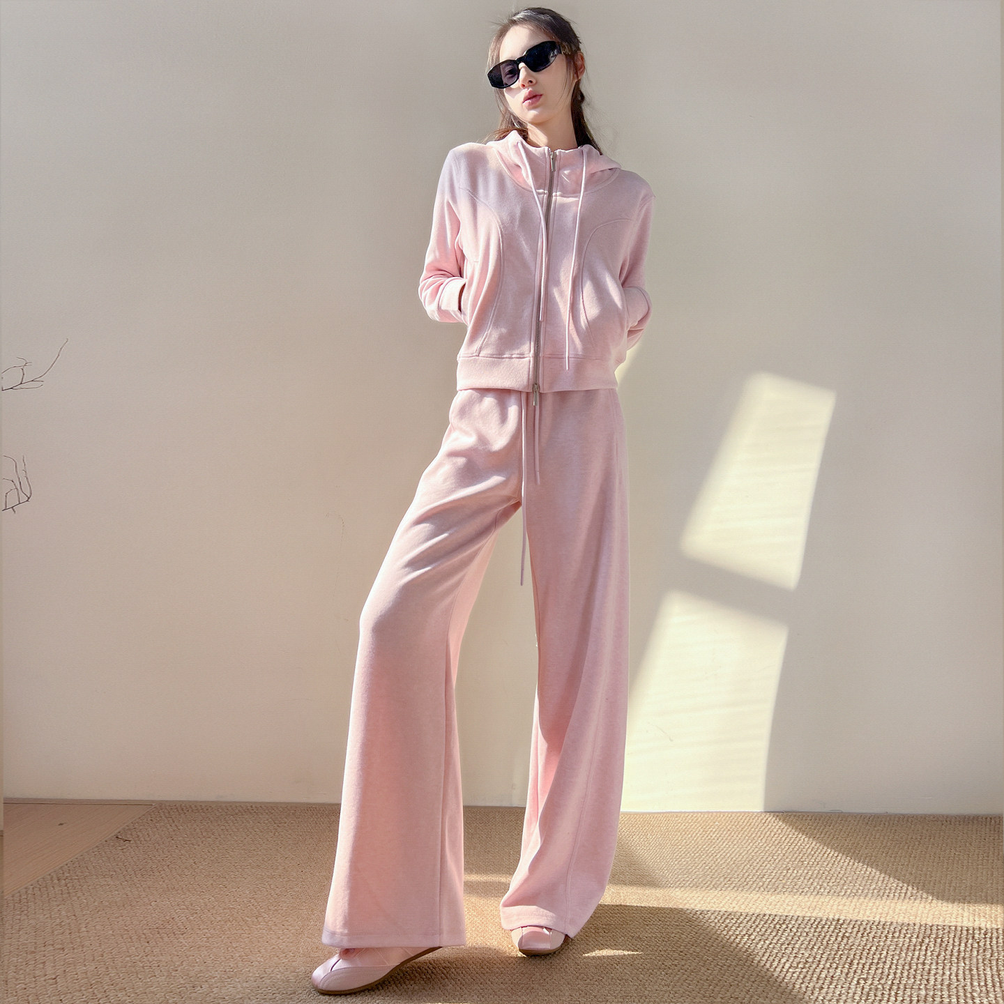 休闲运动风连帽开衫卫衣运动套装女春秋宽松两件套窄版垂感阔腿裤,女装/女士精品,休闲运动套装,淘宝优惠券,粉丝福利购,淘宝优惠卷