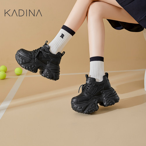 卡迪娜2025年春季新款老爹鞋