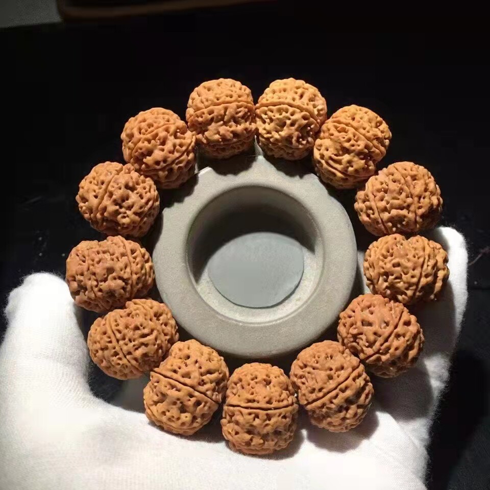 手机实拍 弥刻尼泊尔大金刚6瓣23mm芒星爆肉蜂窝菩提子手串男红皮