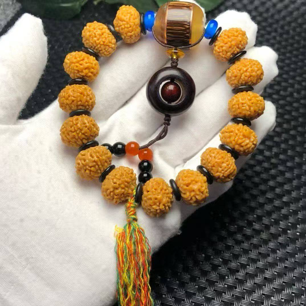 8瓣16mm小金刚天然玉化籽飞蝶矮桩菩提子金黄皮高密沉水手串佛珠