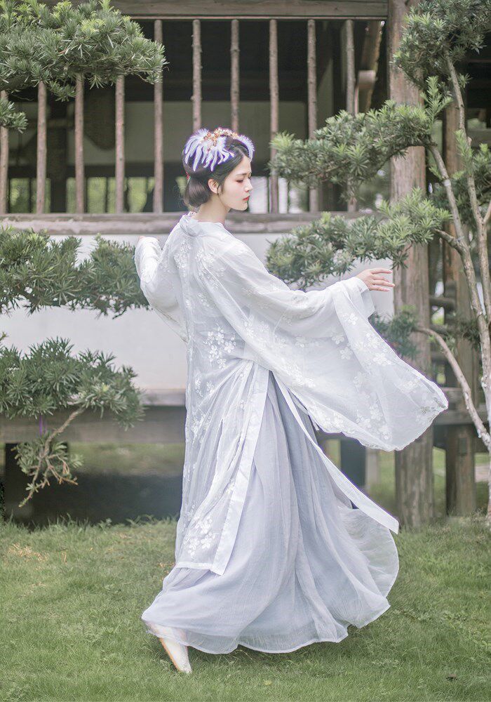 衣锦江南【鹤临仙】六米摆仙鹤绣花对襟齐胸襦裙 大袖衫 汉服原创|msdalam kategori Butik wanita / wanita, pakaian/pakaian kebangsaan/peringkat pakaian, pakaian kebangsaan/pakaian - dari Buy2taobao.com untuk memberikan perkhidmatan ejen Taobao profesional membeli