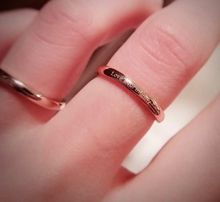 韩版网红戒指love钛钢玫瑰金18k彩金学生情侣个性潮 女生尾戒戒指