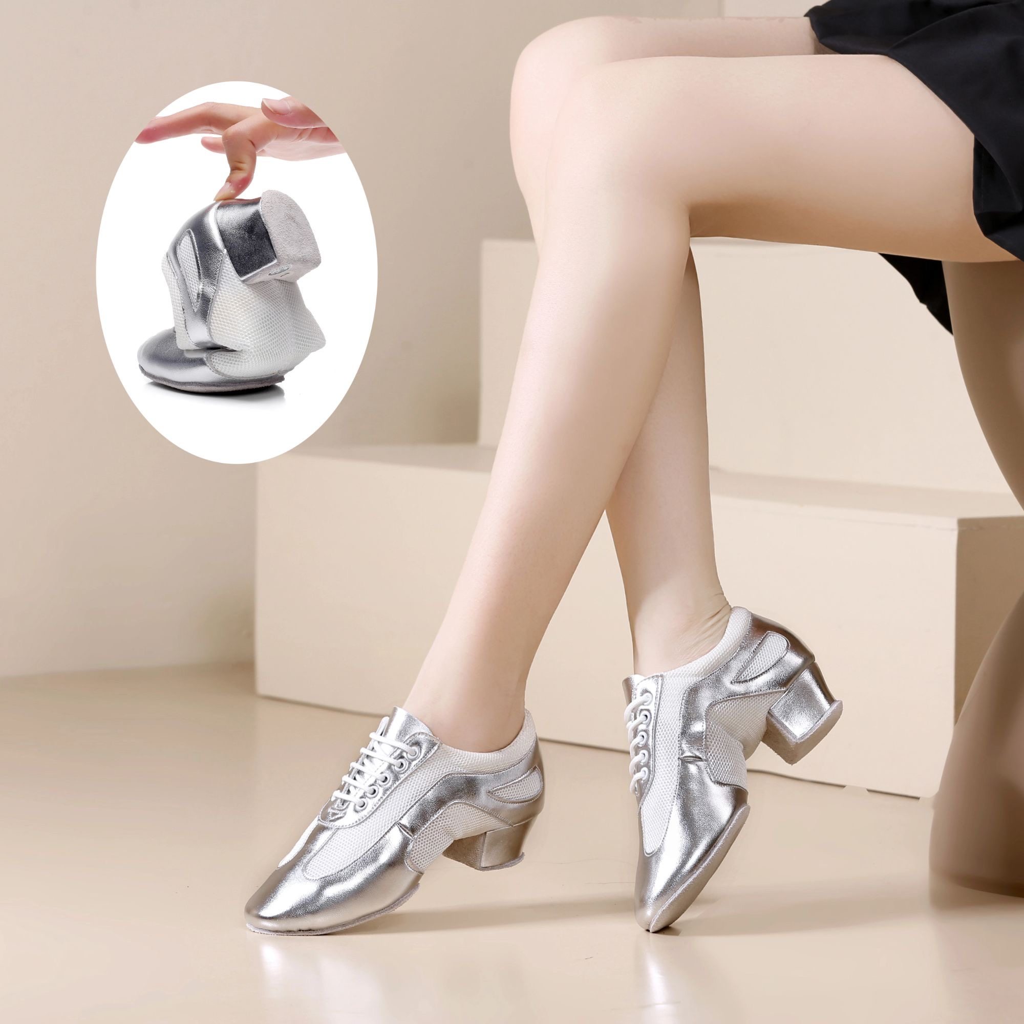 新款专业拉丁舞鞋女士教师鞋软底拉丁鞋成人初学者舞蹈鞋中跟交谊