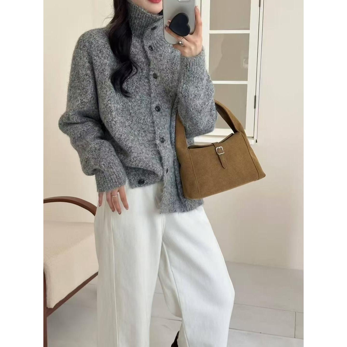 慵懒复古杂色花线高领毛衣外套女秋冬新款宽松单排扣翻领针织开衫