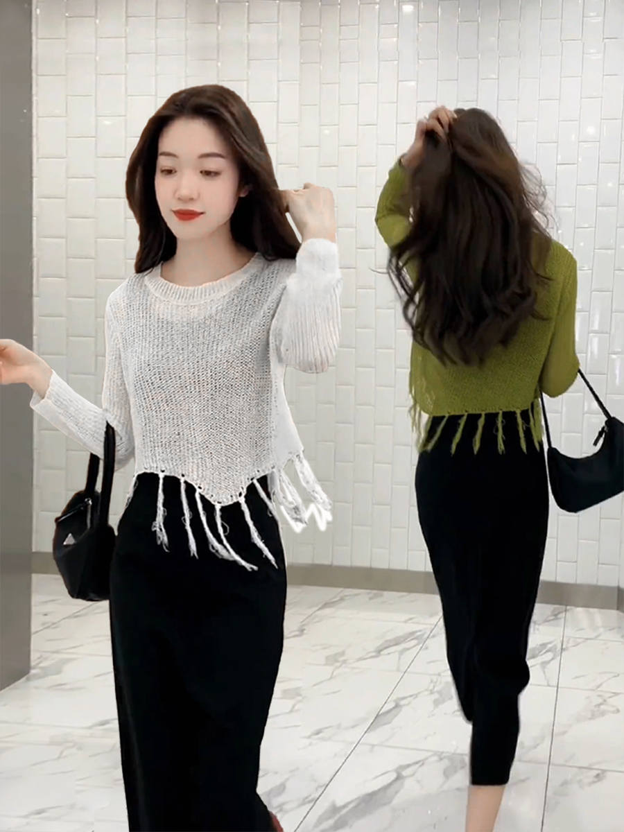 2023流行什么衣服女款(2023年显白又洋气的发色)
