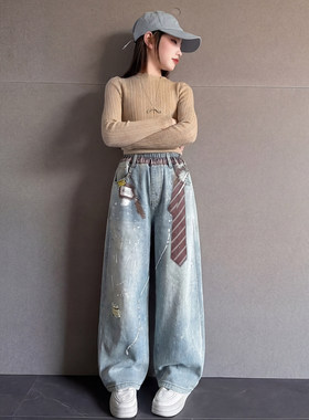 女童春装牛仔裤2026春季新款儿童数码领带印花休闲弹力阔腿裤潮