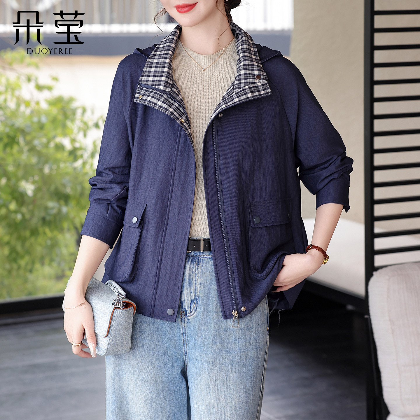 中年妈妈春装洋气休闲外套2026新款中老年女装春秋季短款夹克上衣