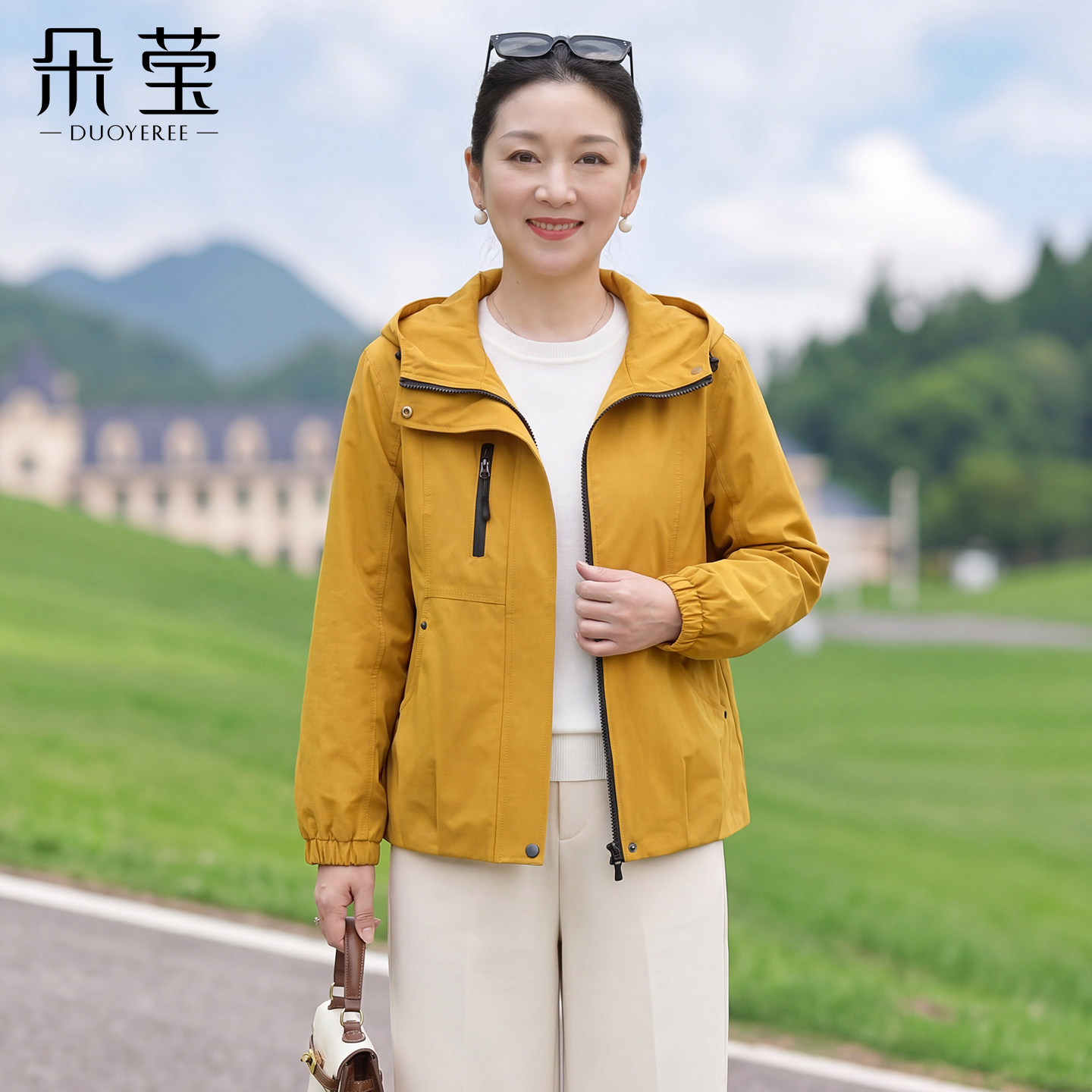朵莹妈妈秋装洋气短款外套新款