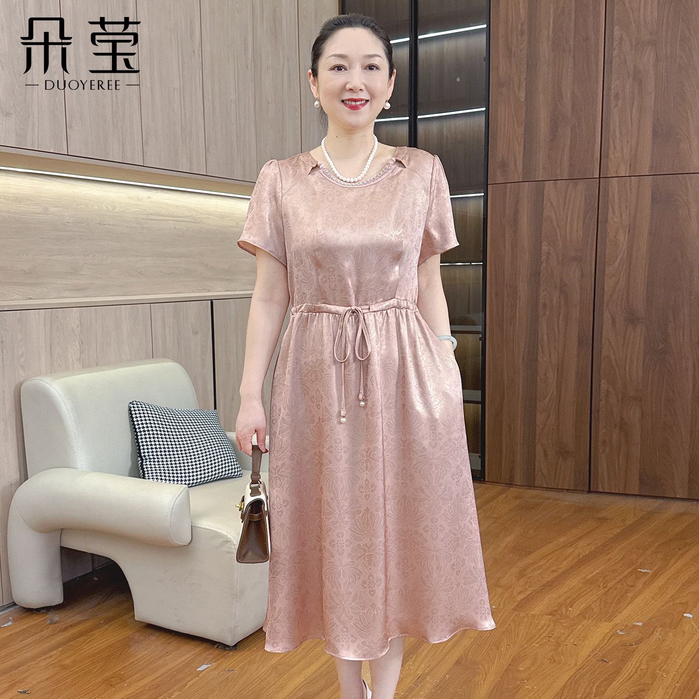 朵莹新款妈妈夏装端庄大气连衣裙中年女洋气长裙中老年高级感裙子