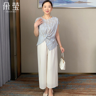 中老年女装 朵莹妈妈夏装 套装 中年时尚 端庄大气上衣服 洋气t恤小衫