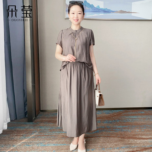 朵瑩媽媽夏裝 半身裙兩件套 裙子中年女洋氣T恤中老年寬松小衫 套裝
