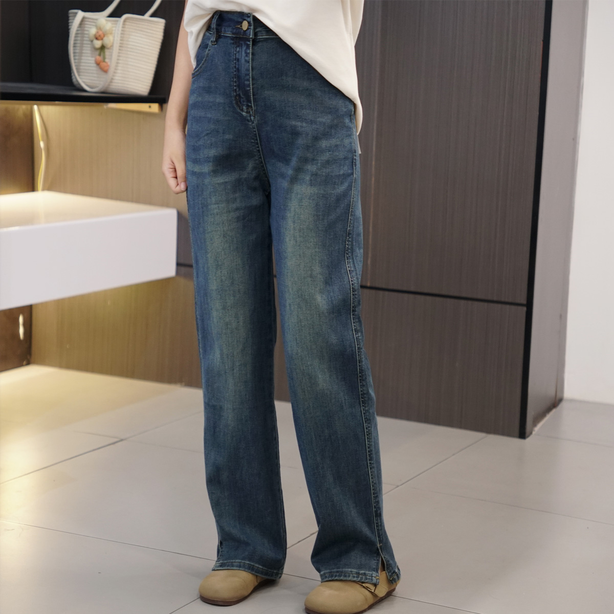 闭眼入巨百搭裤口小开叉直筒裤