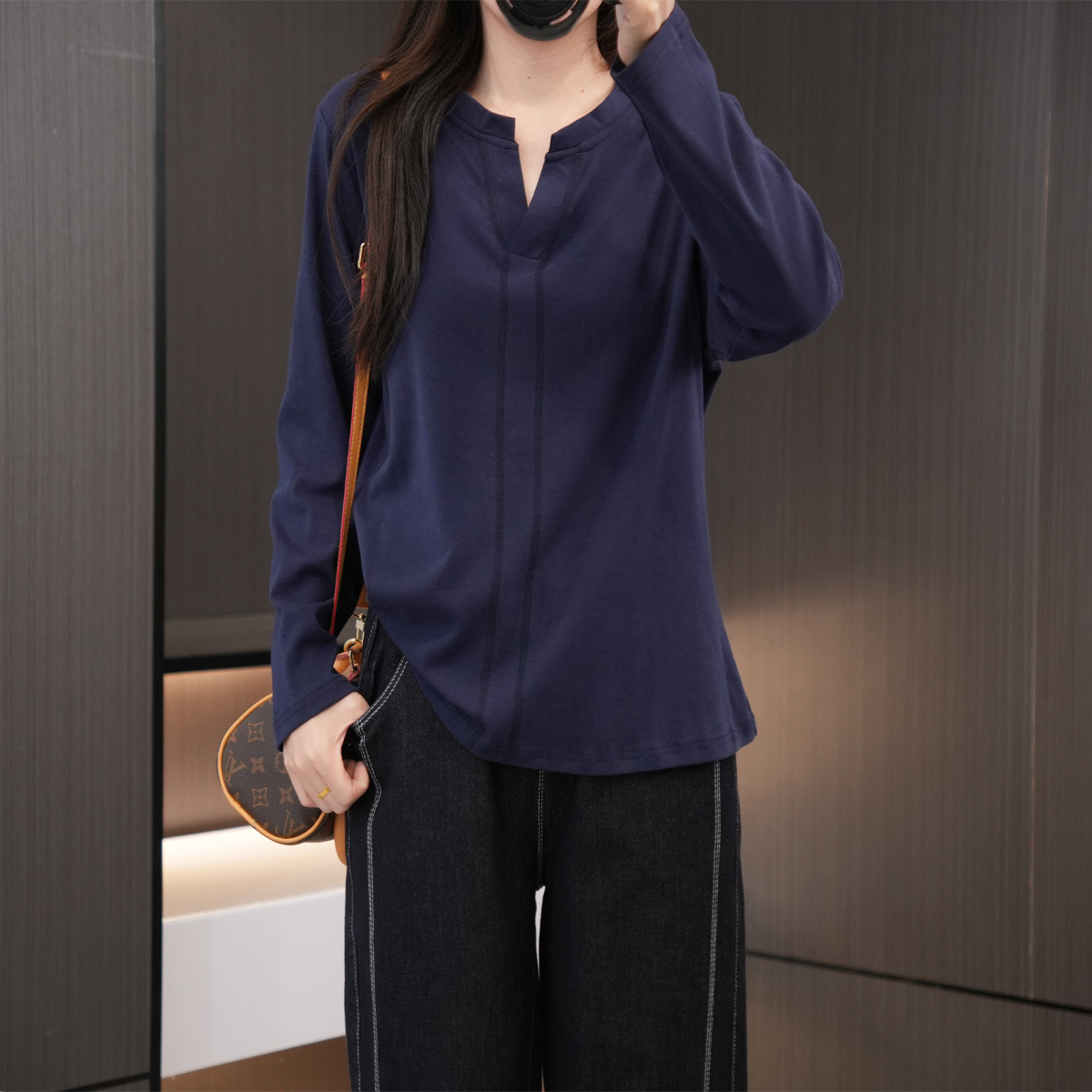 胖妹妹必入经典半开领长袖打底衫