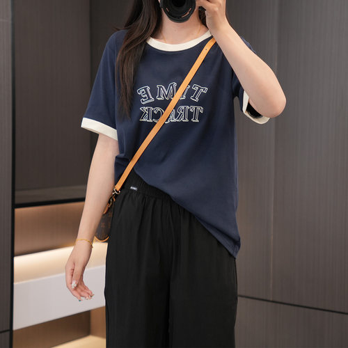 闭眼入时尚撞色圆领字母印花短袖