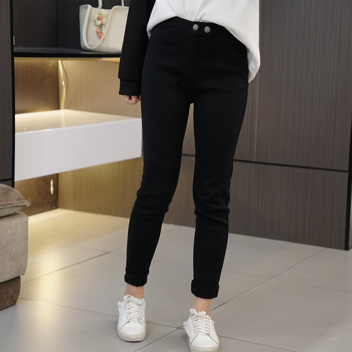 巨巨巨显瘦显高双扣小脚裤闭眼入