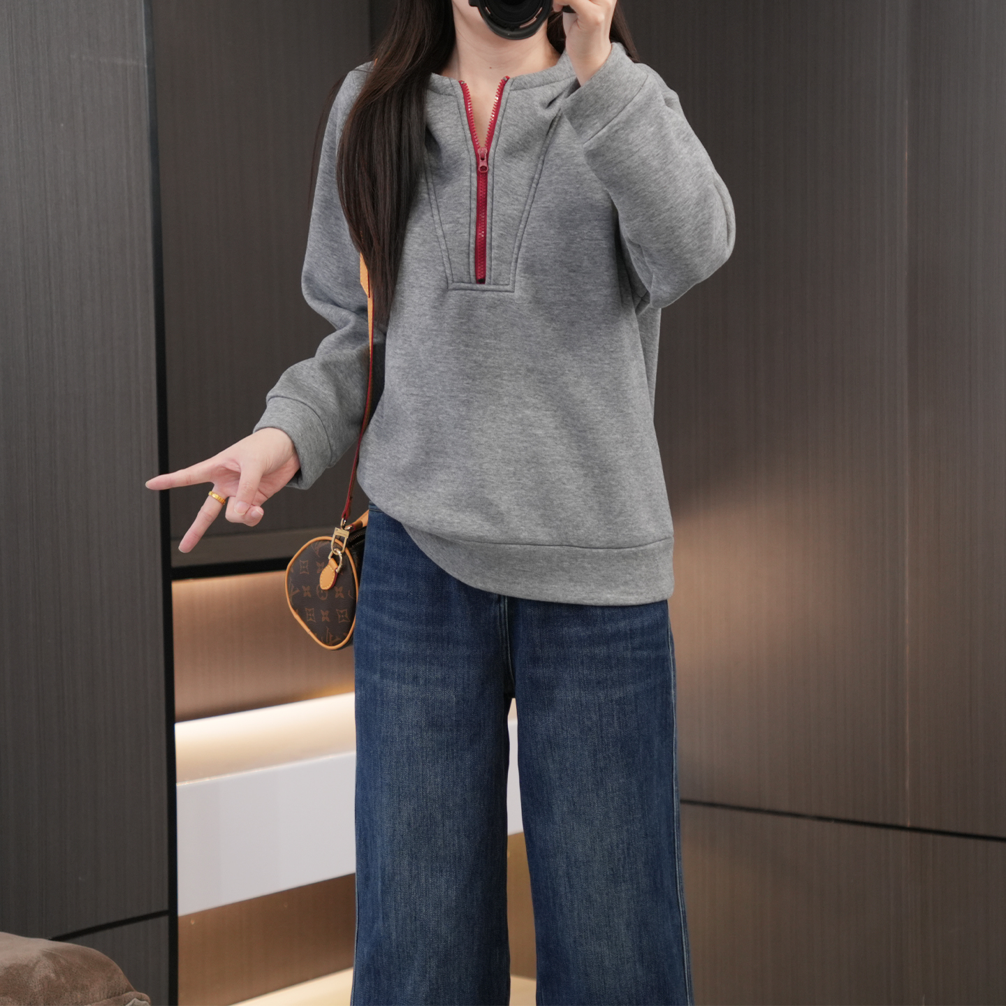 闭眼入加绒加厚保暖休闲连帽卫衣