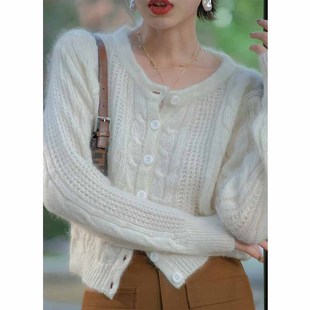 鹅黄色软糯马海毛针织开衫女初春薄款上衣法式温柔风麻花毛衣外套