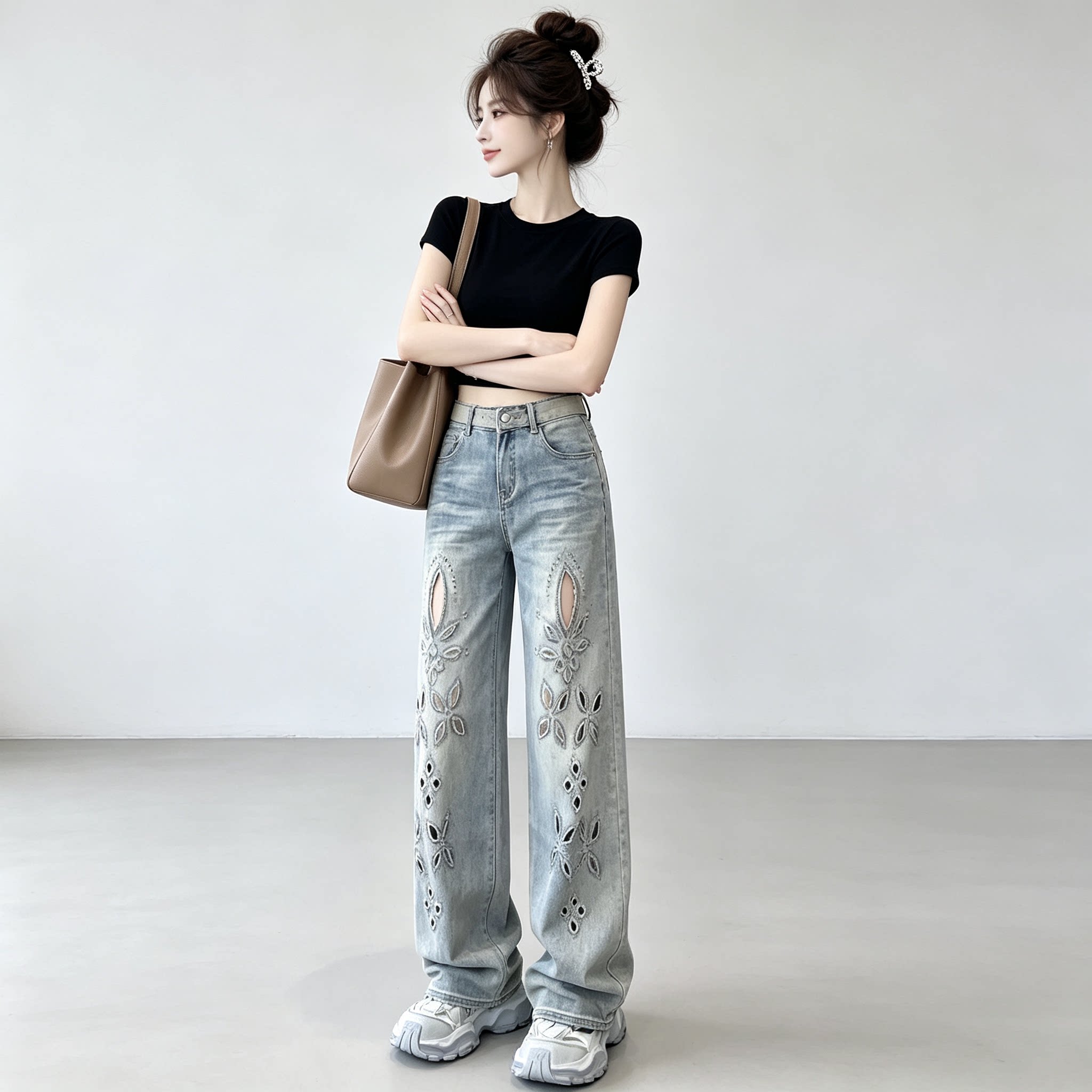 原创定制时尚女装春季烫钻感做旧高街显瘦破洞百搭牛仔直筒裤高腰