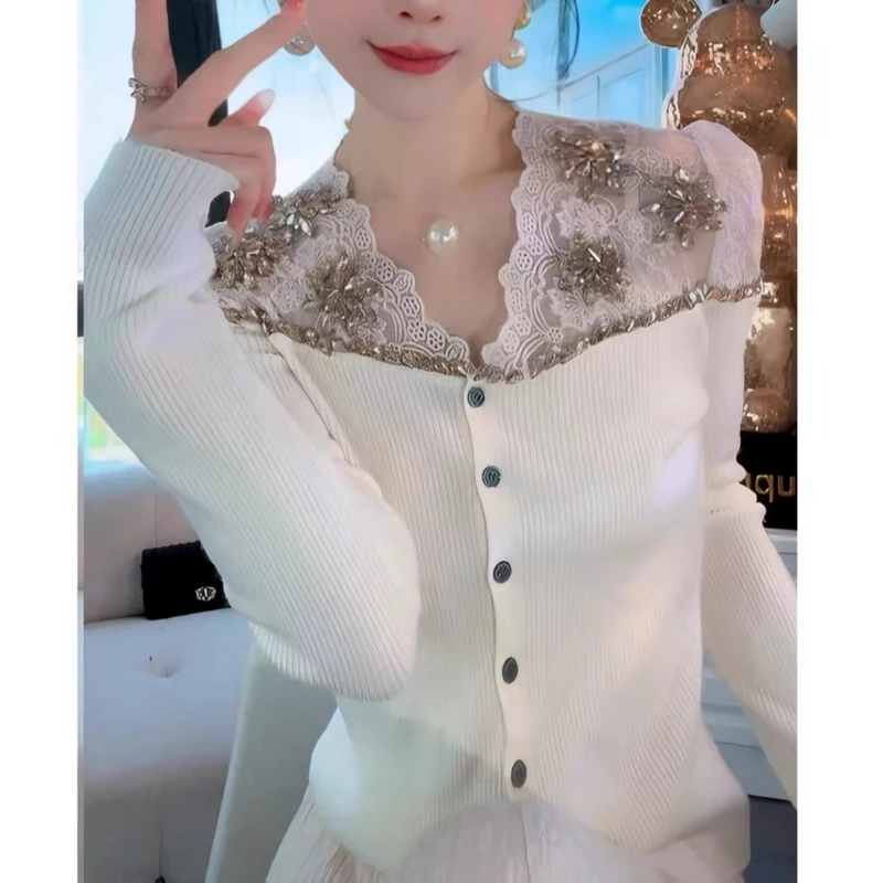 钉珠针织衫女蕾丝拼接打底衫上衣