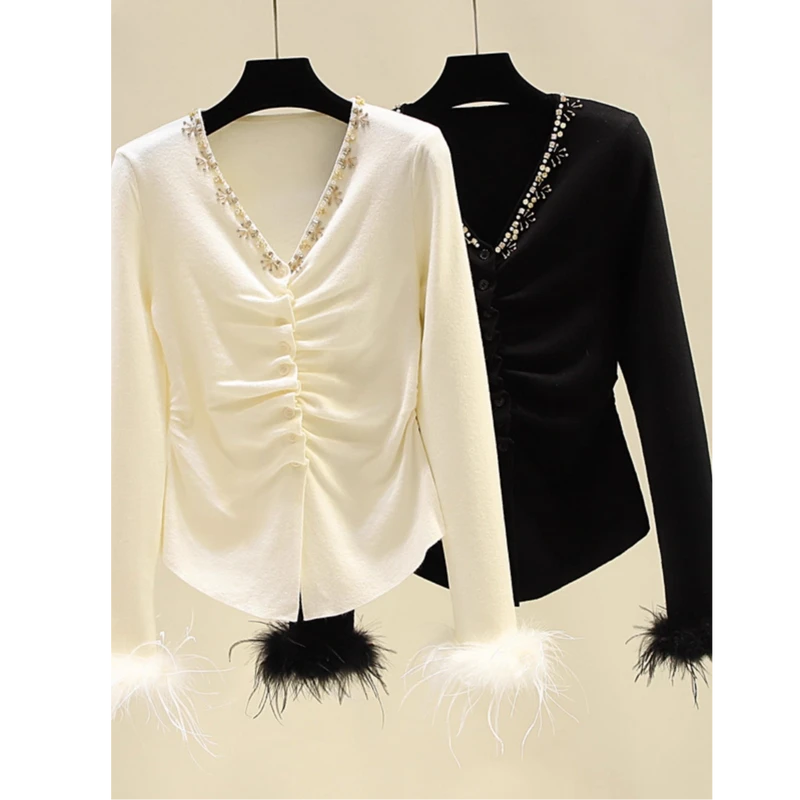 纯欲V领镶钻拼接鸵鸟毛针织衫